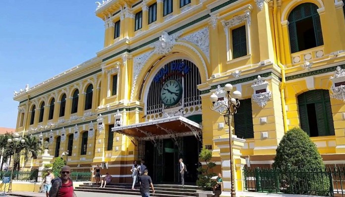 5. Bưu điện trung tâm Sài Gòn